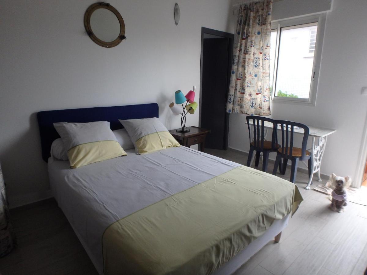 Bed and Breakfast La Marine Le Moule Esterno foto